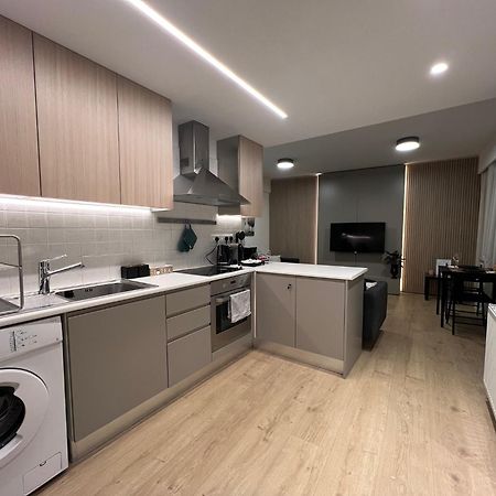 Daniela'S Modern Apartment Strovolos ภายนอก รูปภาพ