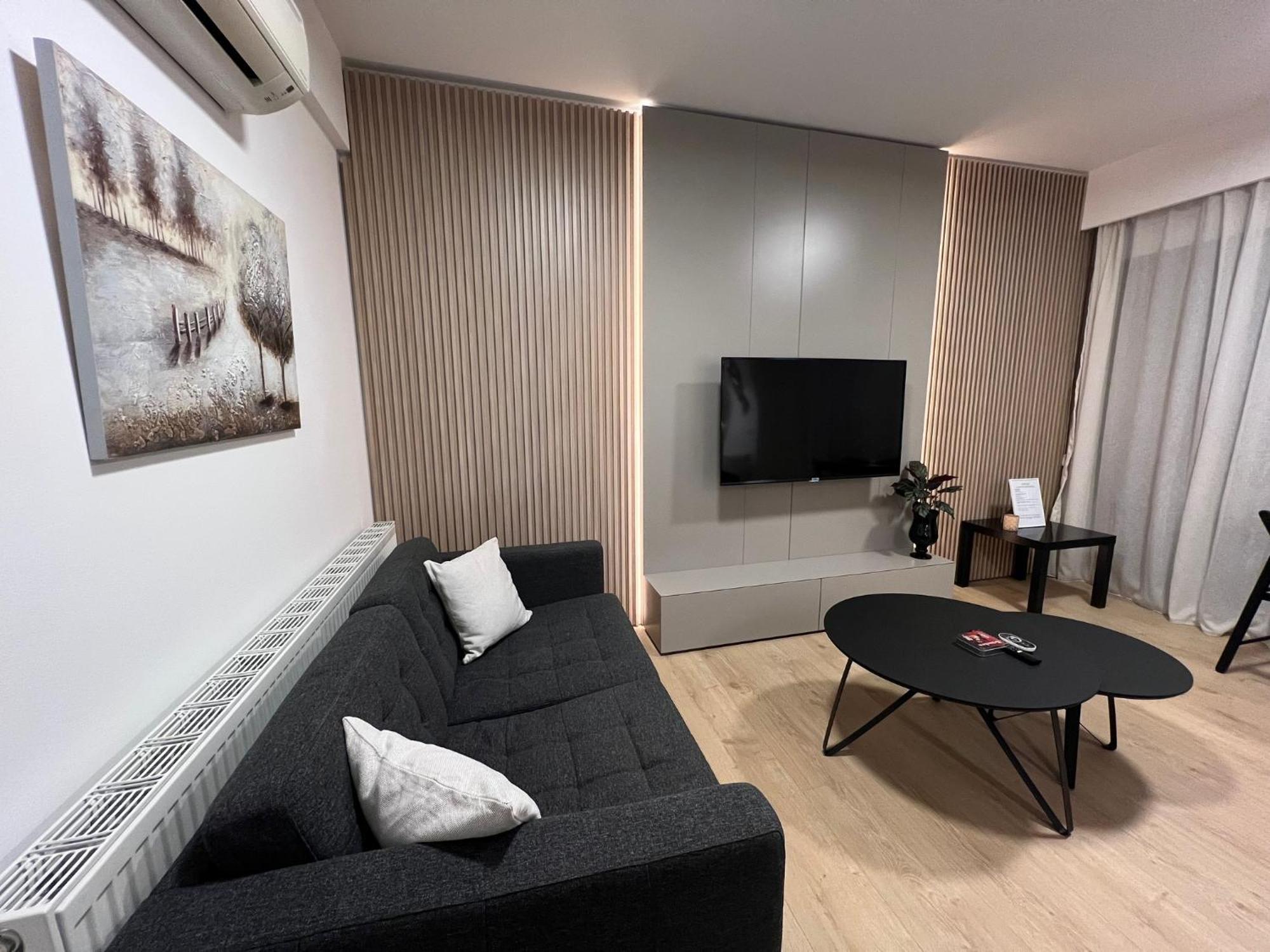 Daniela'S Modern Apartment Strovolos ภายนอก รูปภาพ